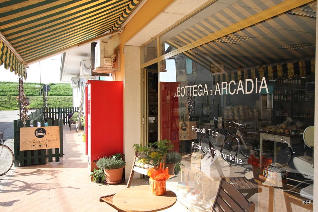 Oasi Di Arcadia Hotel Santa Giulia Luaran gambar